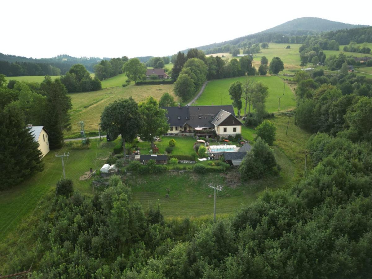 Apartmany Rubinovi Horejsi Vrchlabi Bagian luar foto