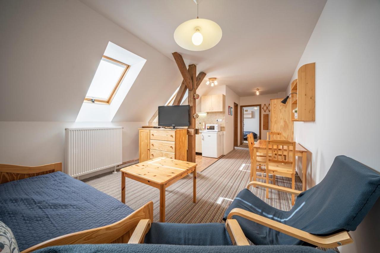 Apartmany Rubinovi Horejsi Vrchlabi Bagian luar foto